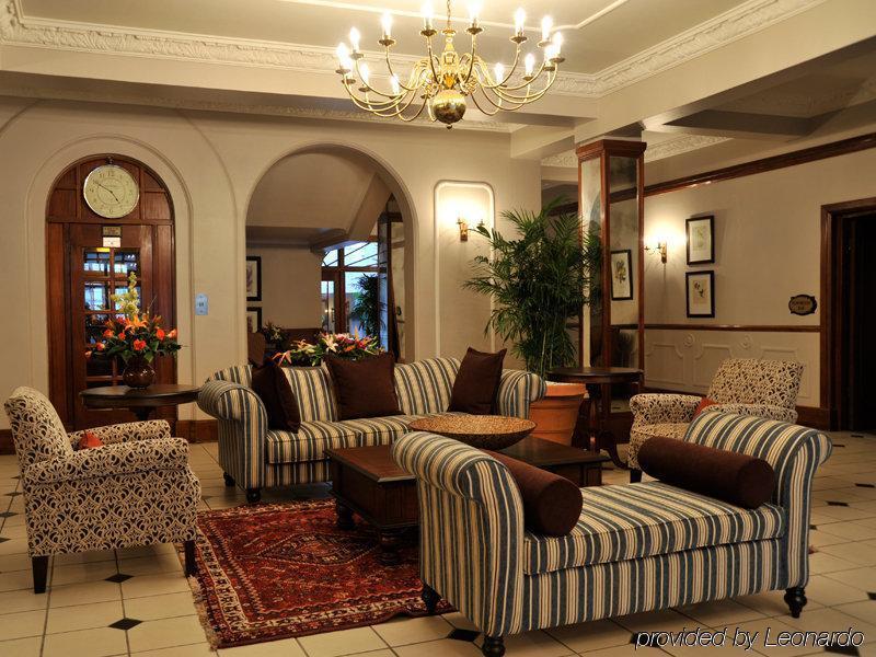 Imperial Hotel By Misty Blue Hotels Питермарицбург Экстерьер фото