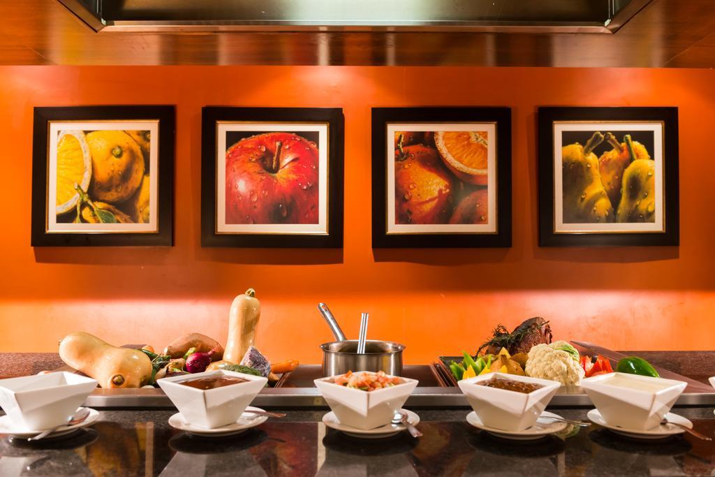 Imperial Hotel By Misty Blue Hotels Питермарицбург Экстерьер фото