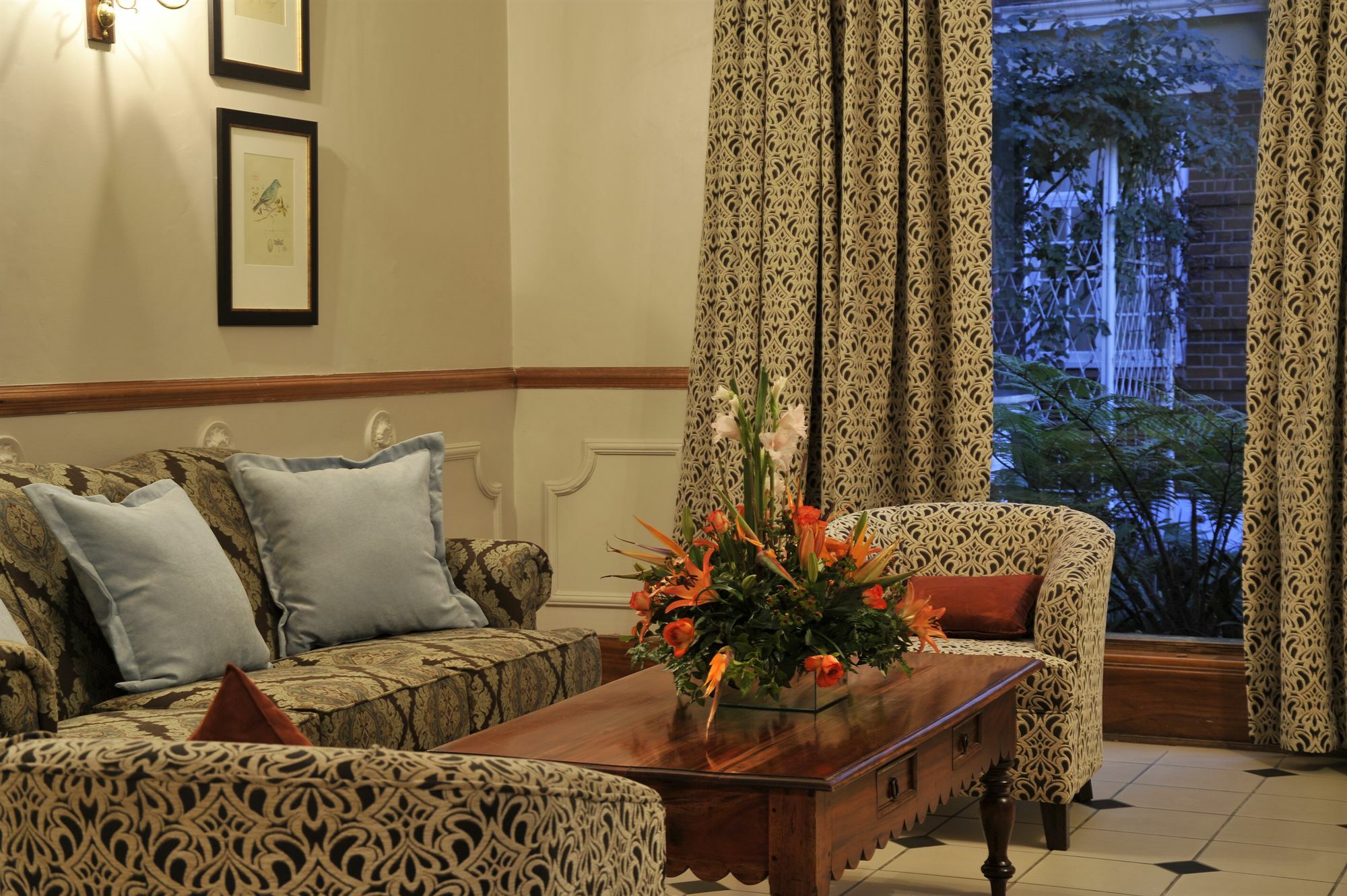 Imperial Hotel By Misty Blue Hotels Питермарицбург Экстерьер фото
